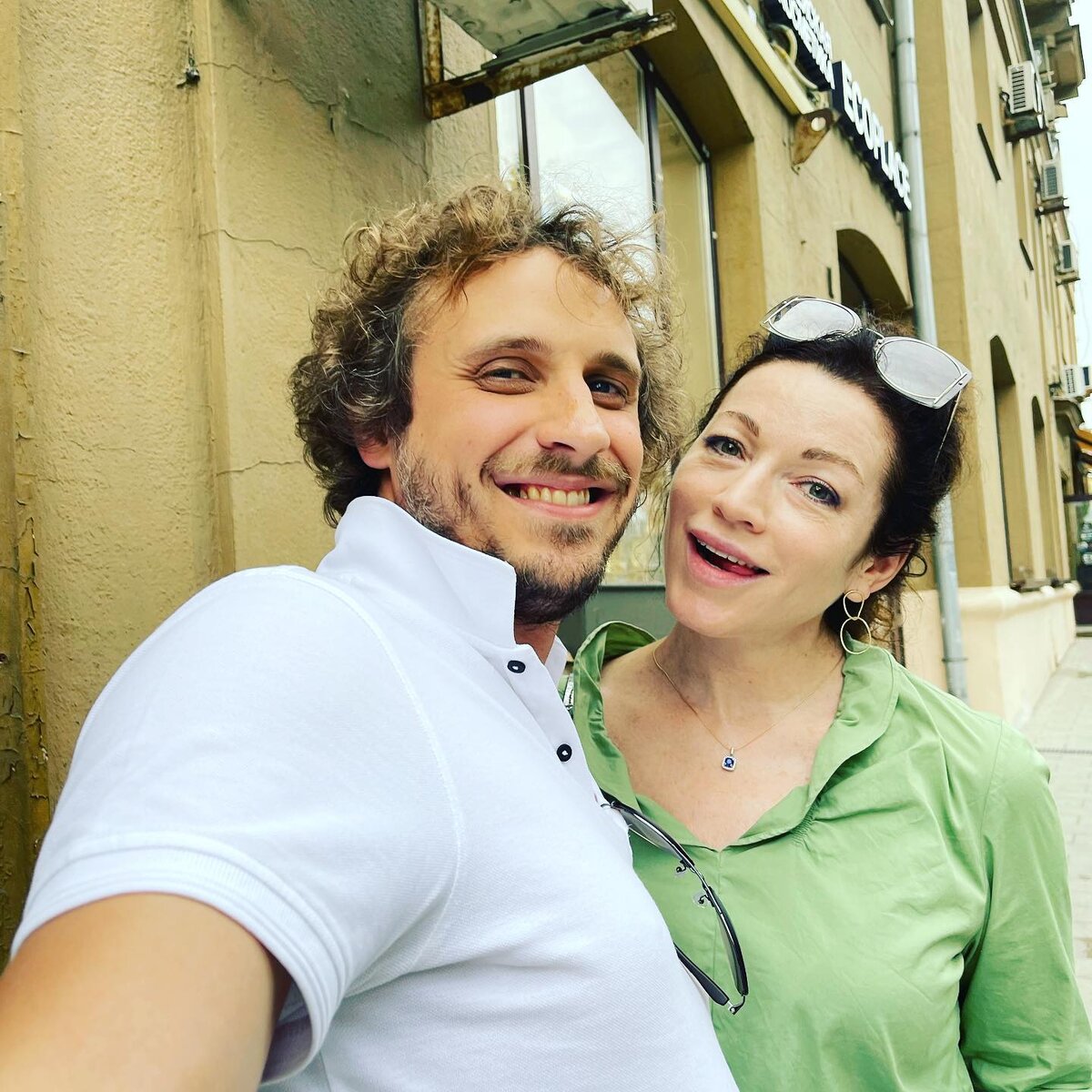     Алена Хмельницкая с мужем