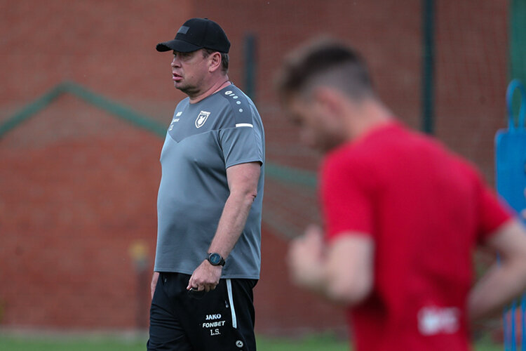 Как заявил Слуцкий, вероятность подписания контракта с Евгением Башкировым в клубе не рассматривается