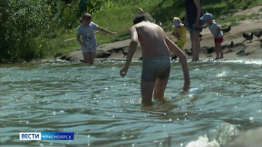 Блондинка на берегу реки согласна на горячий секс втроем со своими друзьями