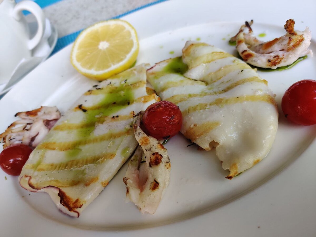 Кальмар на гриле