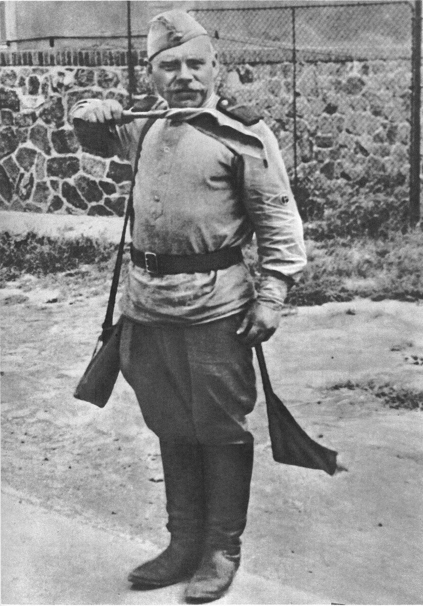Советский солдат 1945