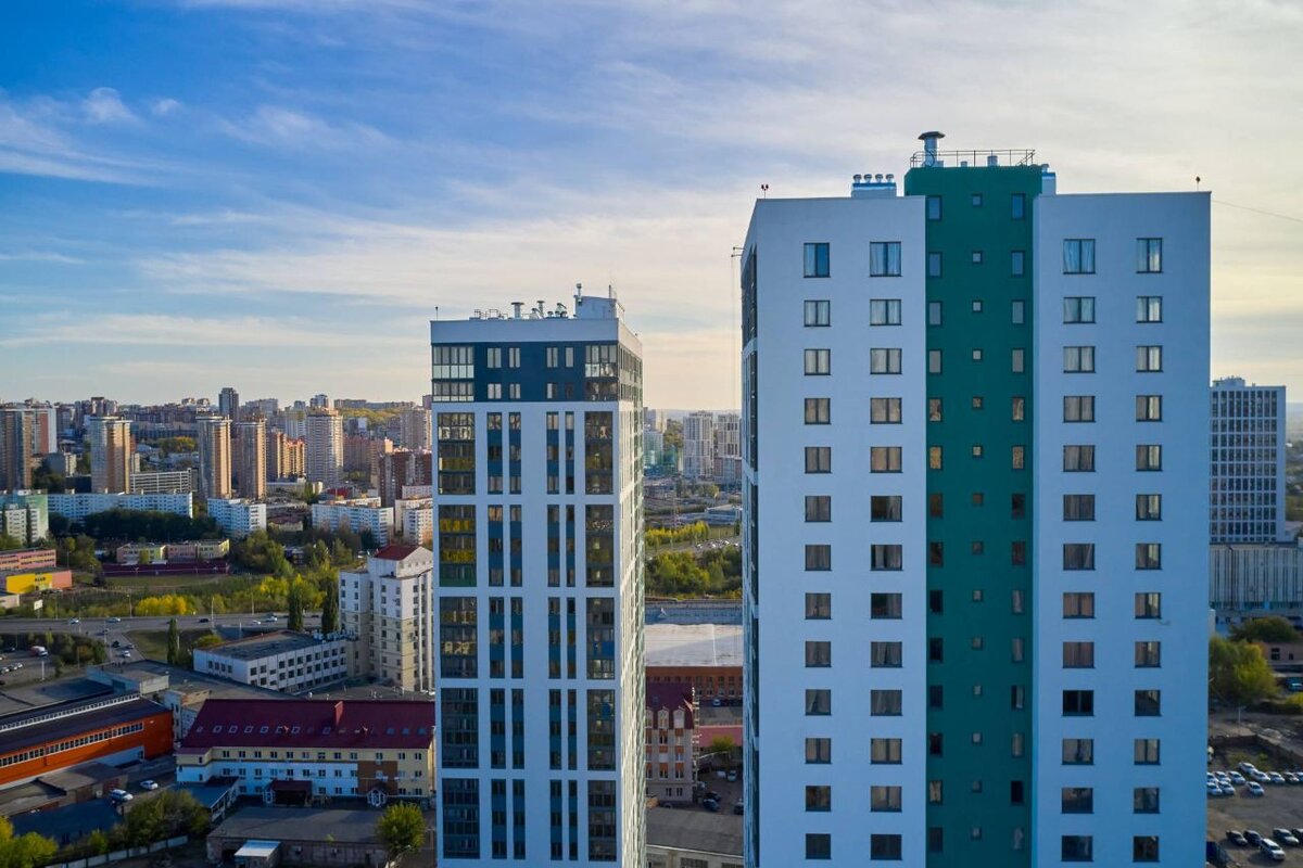 Бетон стоит, но активно дорожает. Надо бы и в аренду сдать.
