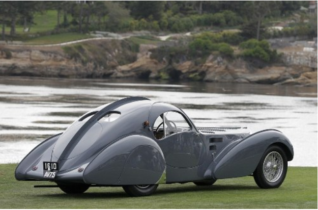 Bugatti Type 57 сзади. Источник фото: automotive-heritage.ru