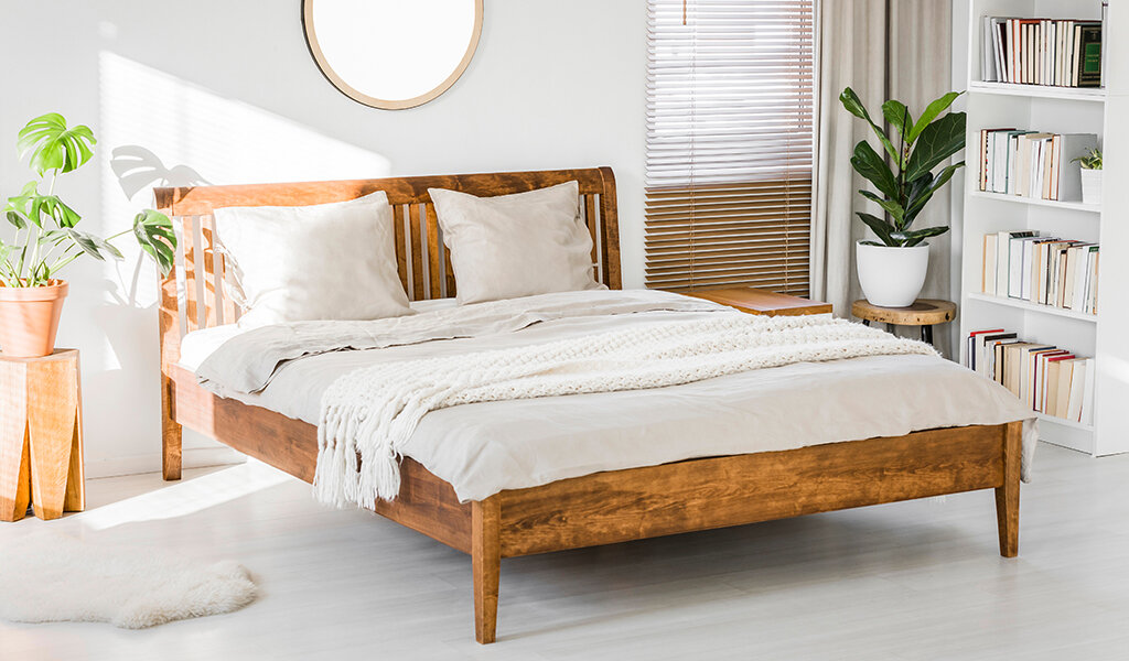 Скандинавы педантичны в выборе цвета элементов интерьера спальни