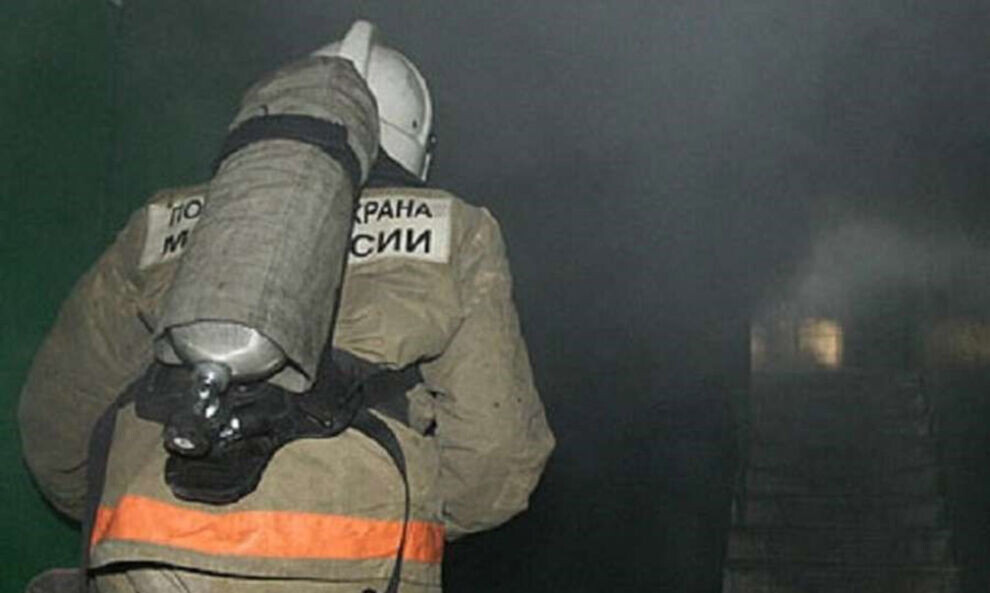    Спасатели ЯНАО в этом году выезжали на пожары 680 раз