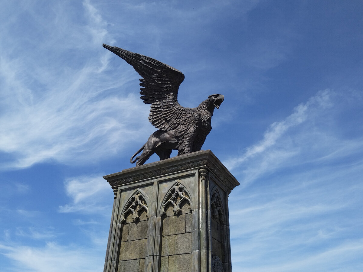 Грифончик очень клёвый. 