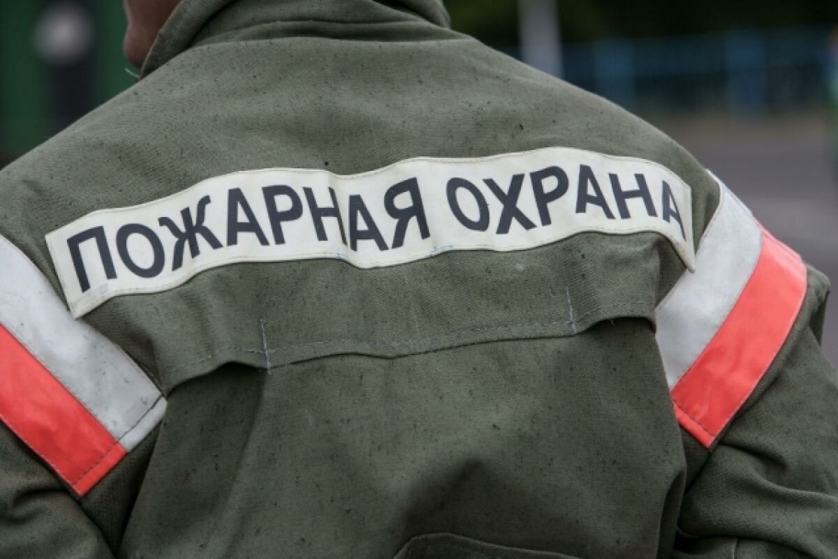    Во время пожара на заправке в КЧР разлилось топливо