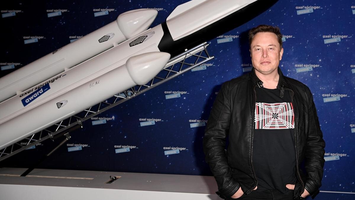    Илон Маск:Liesa Johannssen-Koppitz / Bloomberg / Getty Images