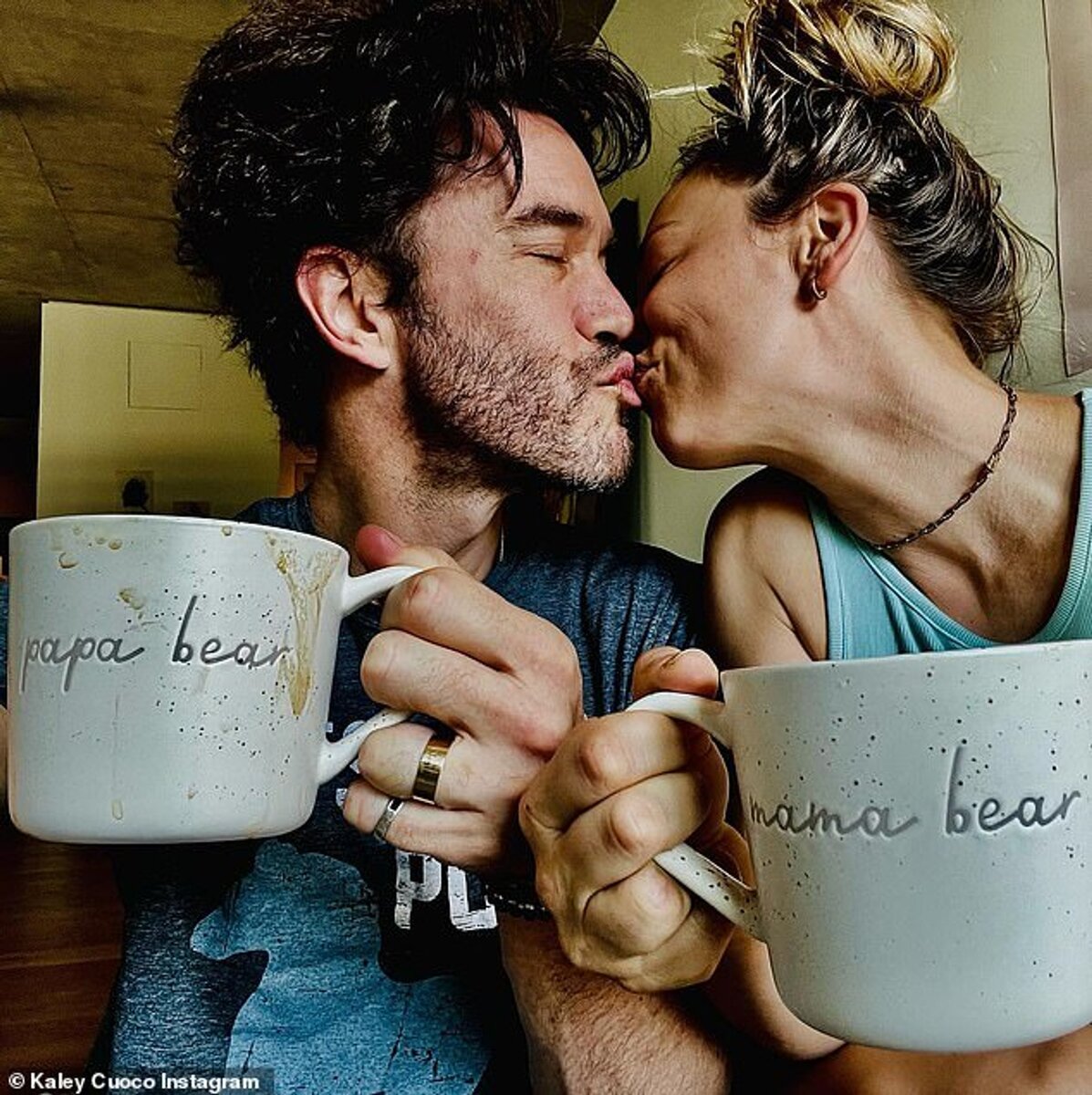    Кейли Куоко и Том Пелфри Фото: Daily Mail