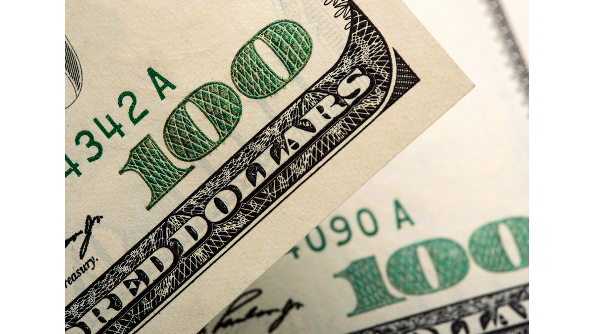    "Доллары© fotolia.com / Nomad_Soul