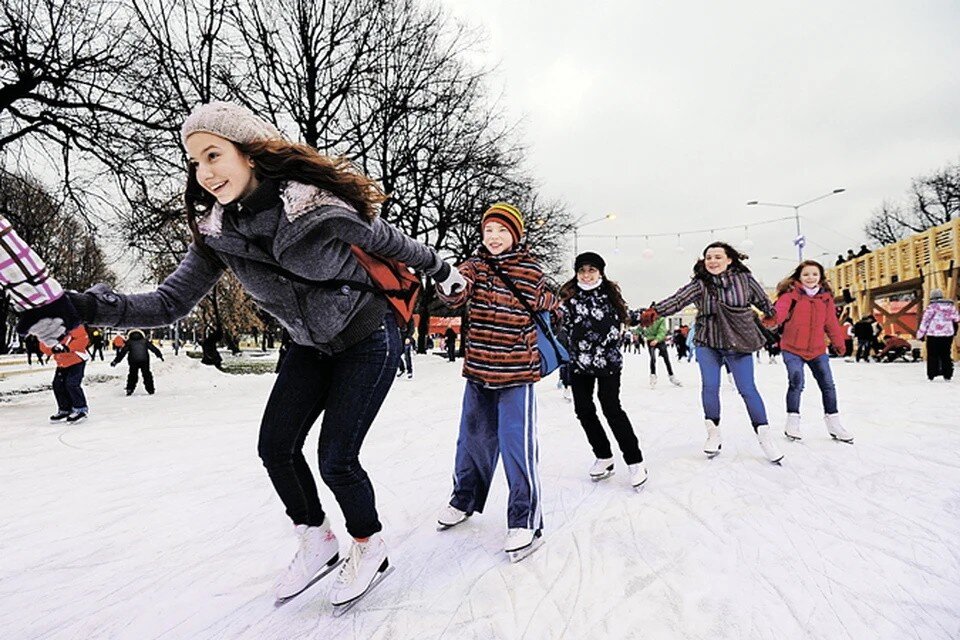     В октябре в столичных парках начинается подготовка к зиме Евгения ГУСЕВА