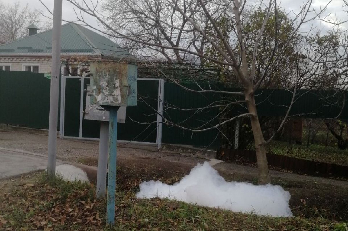    Жительница Железноводска пожаловалась на пенные горы в водоохранной зоне