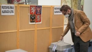    Фото: minval.az Святослав Лавренко