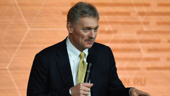    В Кремле заявили о необходимости бороться за уехавших из страны россиян Анна Оленькова