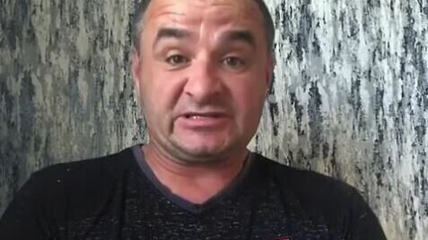     Уголовное дело, возбужденное в отношении блогера Алексея Щетинина, известного в сети как «любимый зять», передали в суд. Блогера обвиняют в убийстве и многочисленных грабежах.