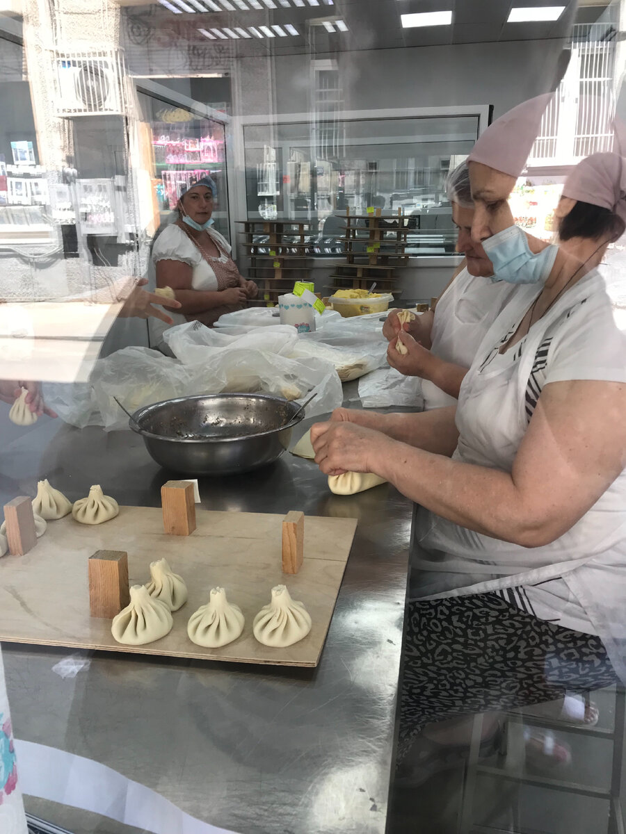 Насколько ли известна и популярна в мире грузинская кухня, как считают сами  грузины | Заработок в Путешествии | Дзен