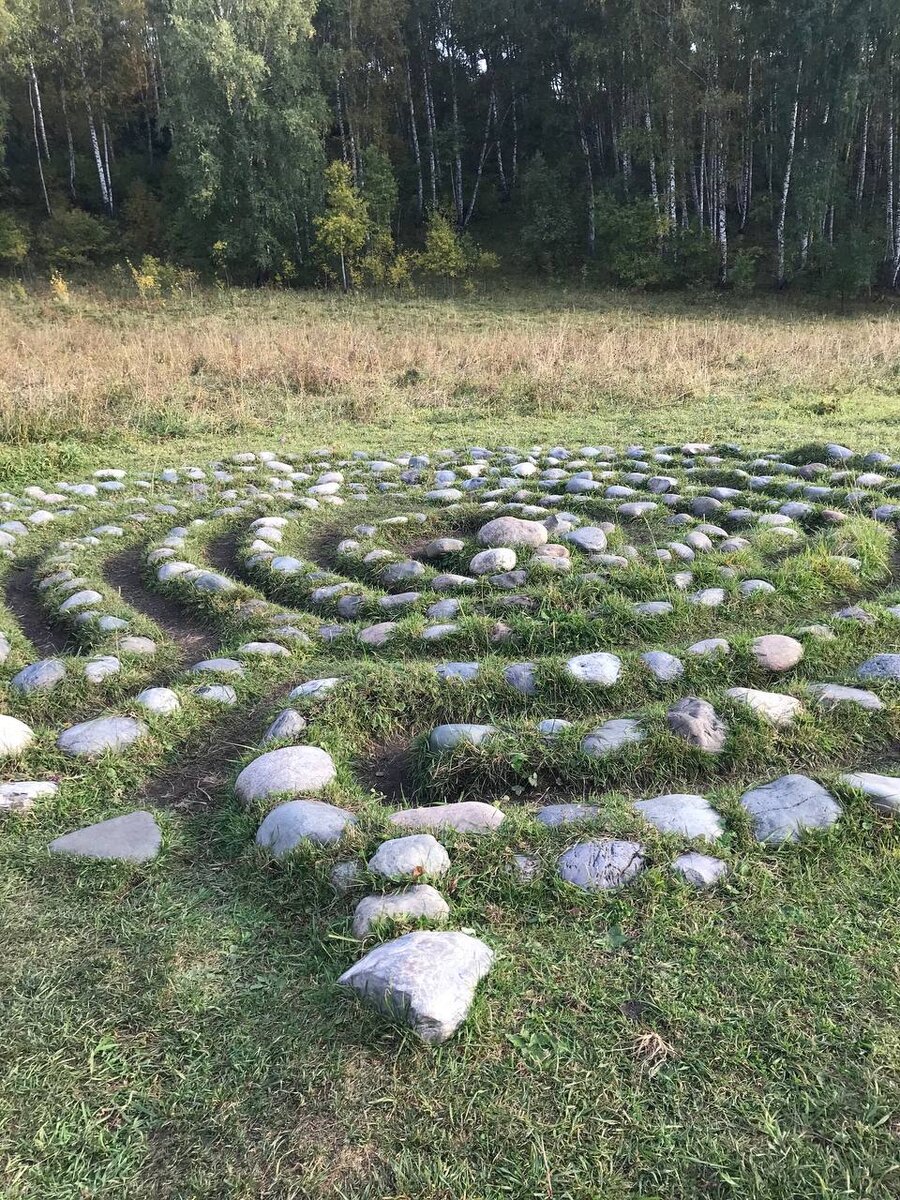 Лабиринт «Колесо воина». Автор фотографии — Мария Шадрина (https://www.instagram.com/mary_shadrina_21/). 