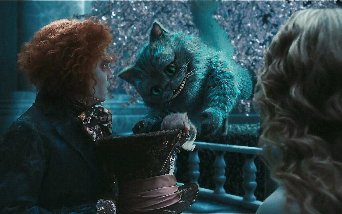 "Алиса в стране чудес" Льюис Кэрролл.