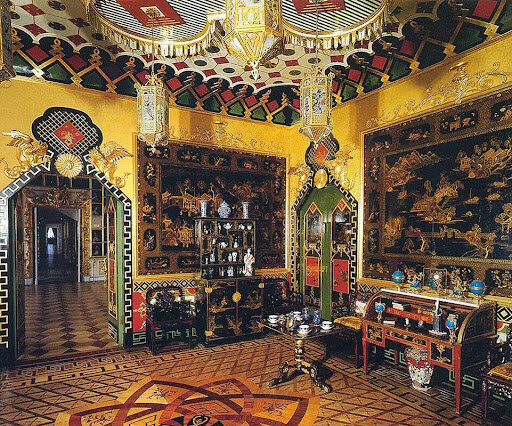 Китайский кабинет в Большом Петергофском дворце