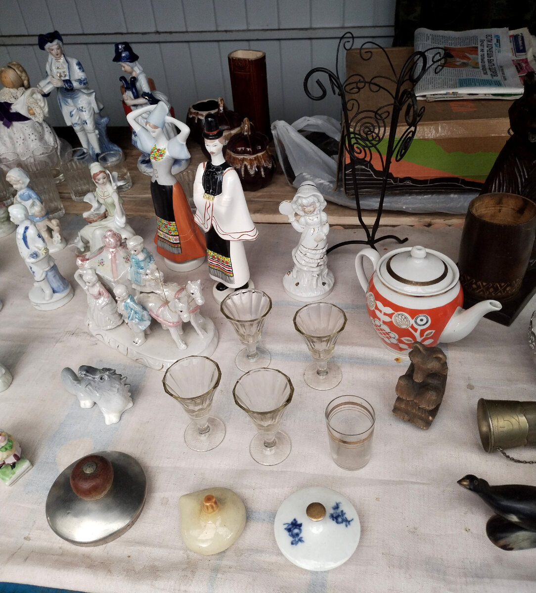 Ярославль. Блошиный рынок в Брагино. 28 ноября 2021 г.  Все фото автора.