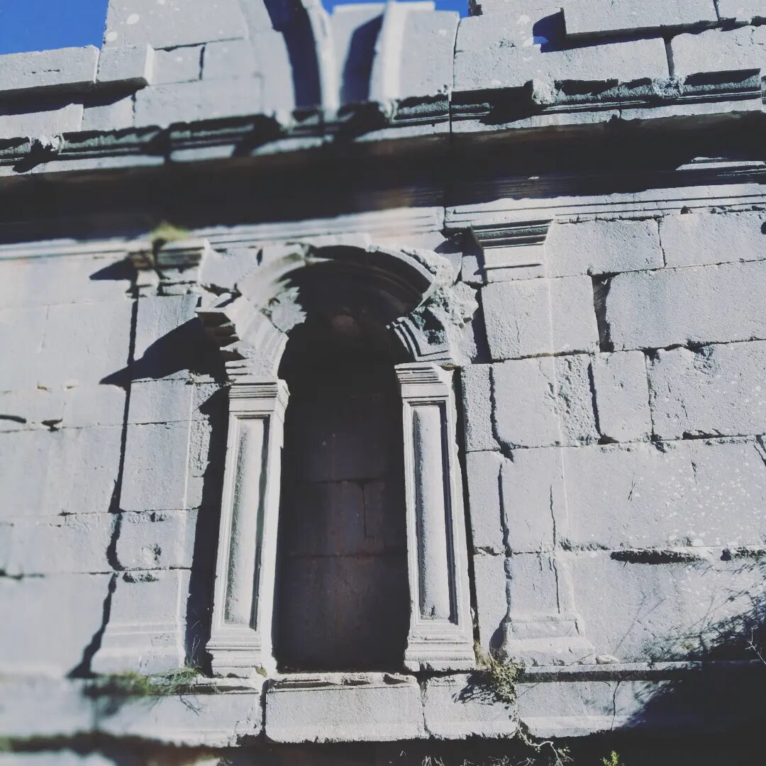 Вот такая своеобразная красота там повсюду