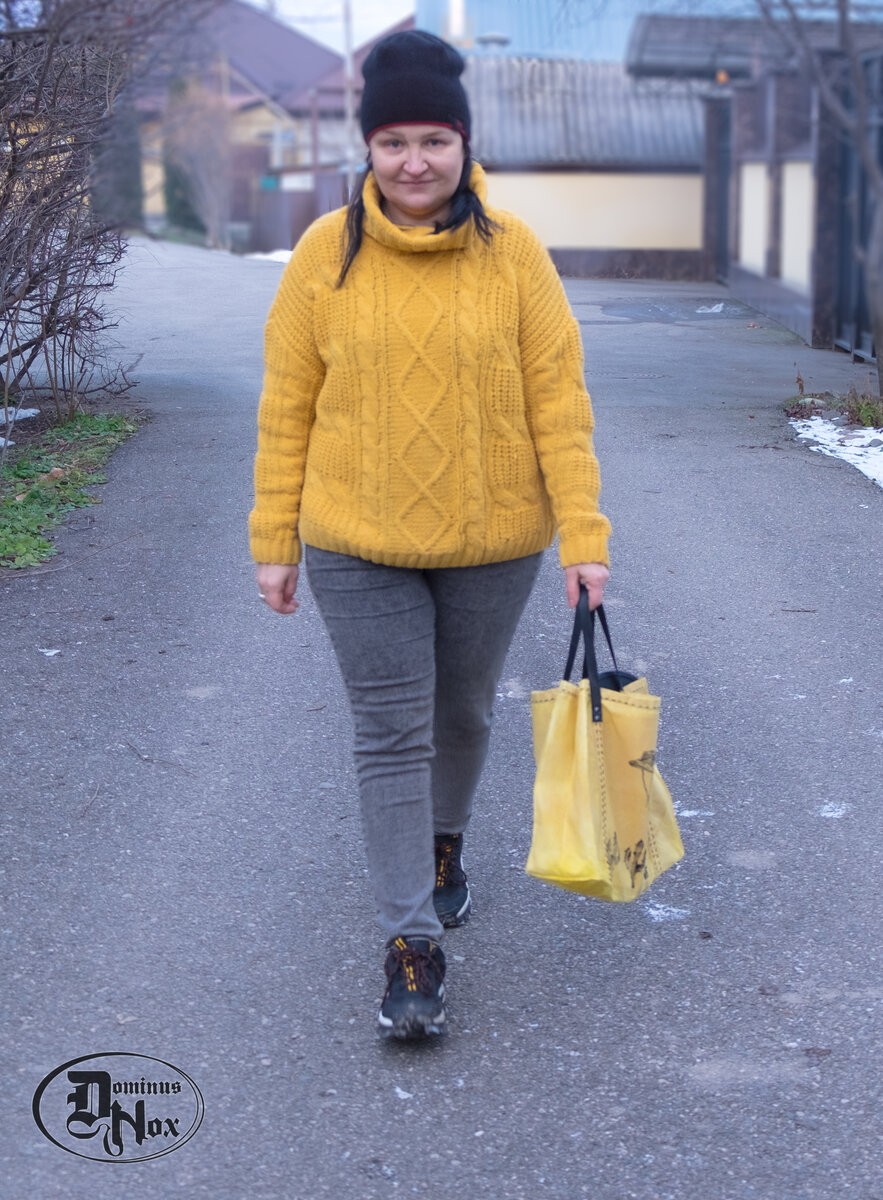 Шоппер и фото сделаны нами.