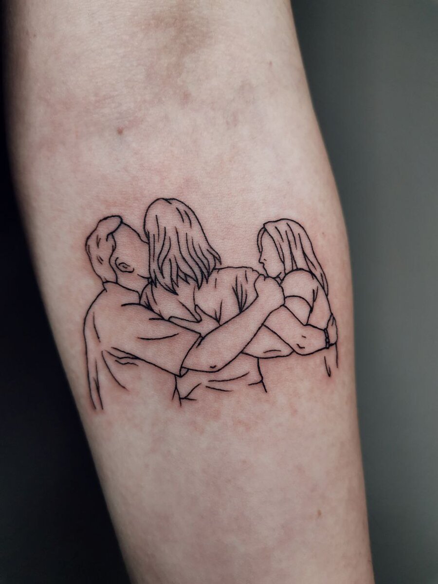 Так выглядит татуировка сразу после сеанса