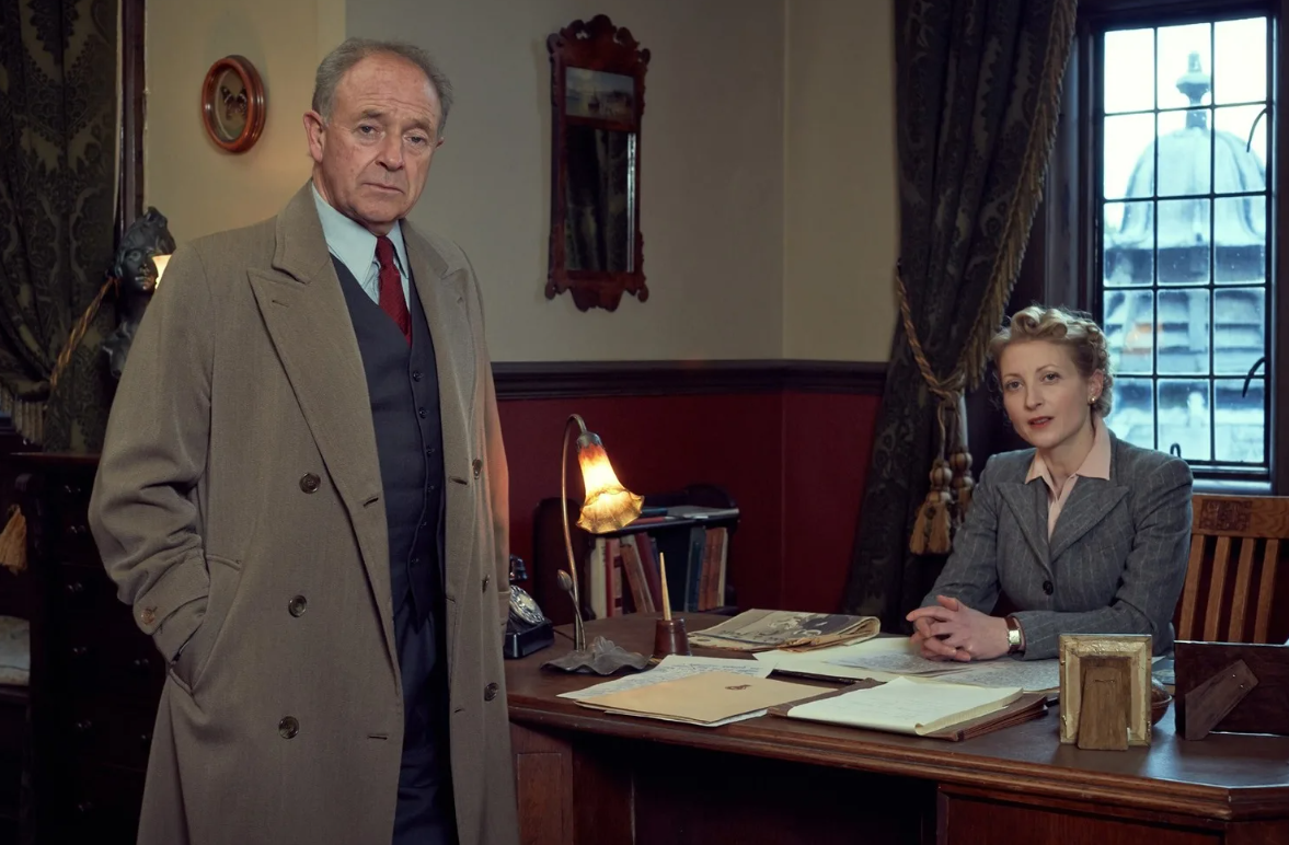 последний детектив сериал великобритания. фильм детектив мисс марпл агаты кристи. доктор ватсон шерлок 2010. «война фойла» (2002-2015) «foyle’s war». лучшие английские детективы.