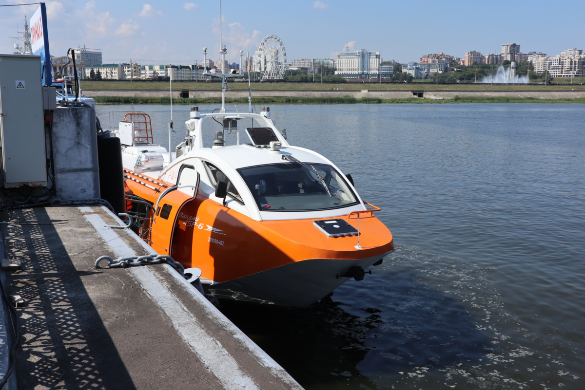 Закормочный кораблик. Прикормочный кораблик камарад спид. Валдай набережная. Скоростной кораблик. Камарад кораблик.