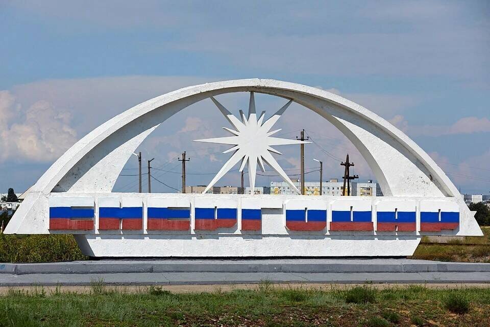     В Энергодаре задержали двоих работников АЭС по подозрению в наводке артиллерии ВСУ  REUTERS