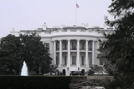    Дмитрий Песков: Попытки США «переиграть» Россию носят перманентный характер