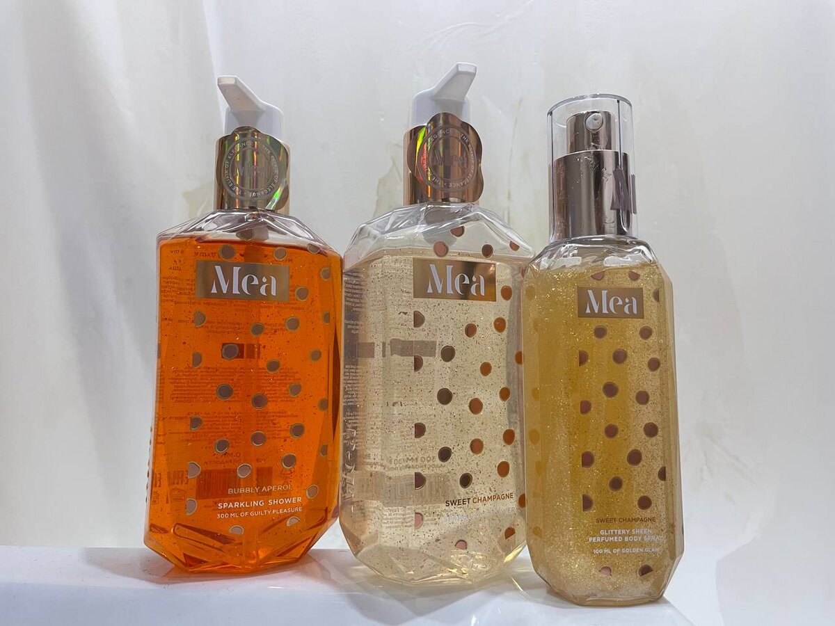 Гели для душа и спрей для тела от MEA