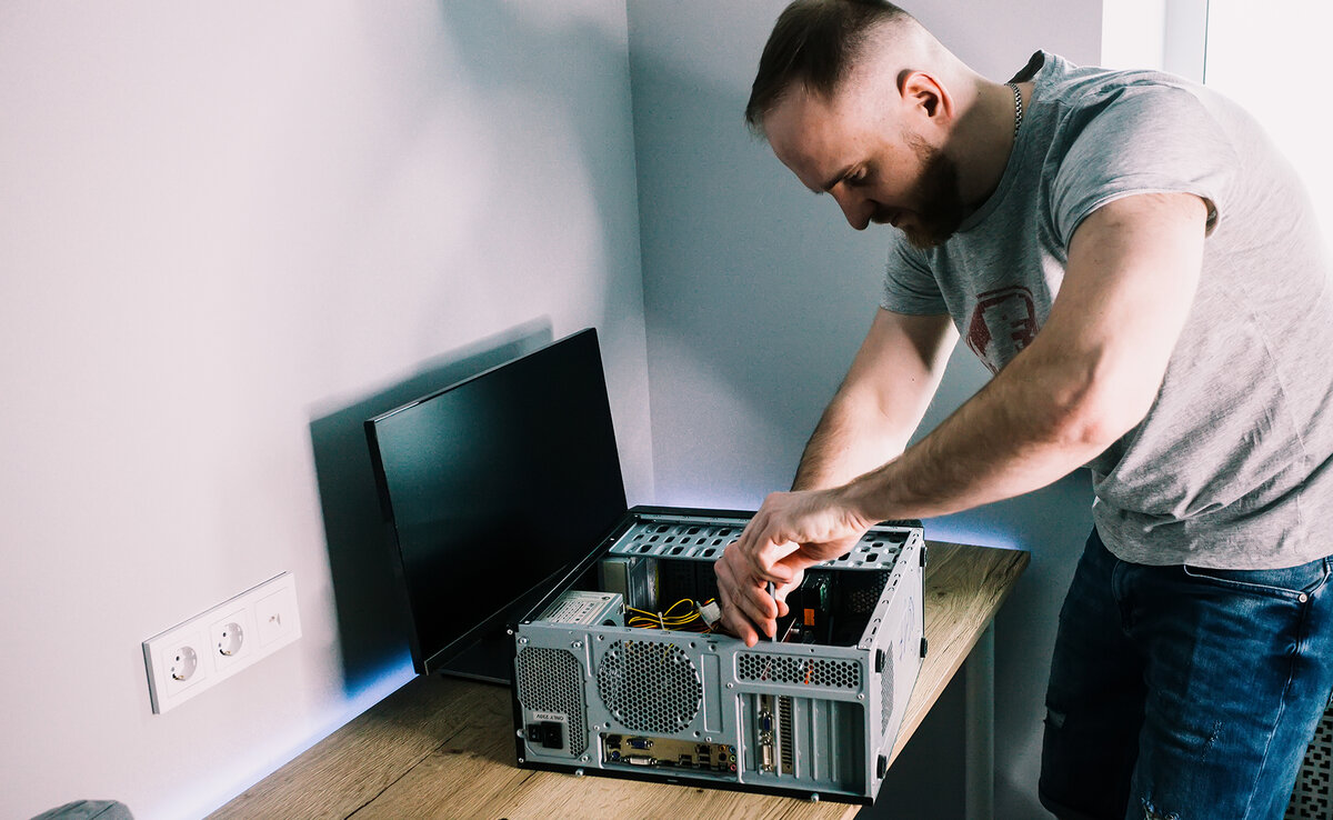 Почему современные компьютеры практически не шумят?