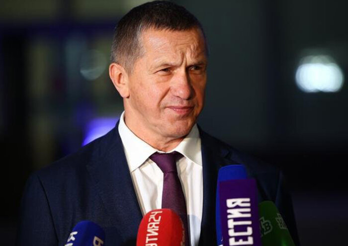 Фото: сайт полпредства ДФО, Юрий Трутнев отстаивает сохранение режима СРП для «Сахалин-2» 