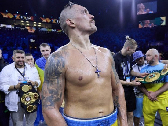     WBA назвала украинца Усика боксером месяцаАЛЕКСАНДР УСИК. ФОТО: DAZN