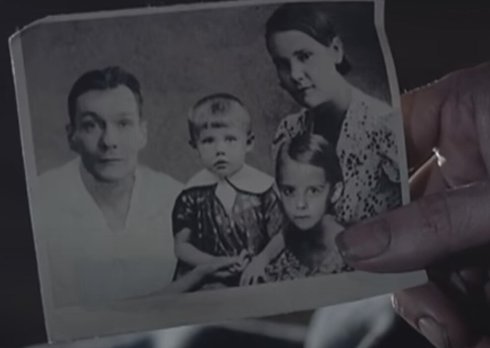 Семья Денисыча? 