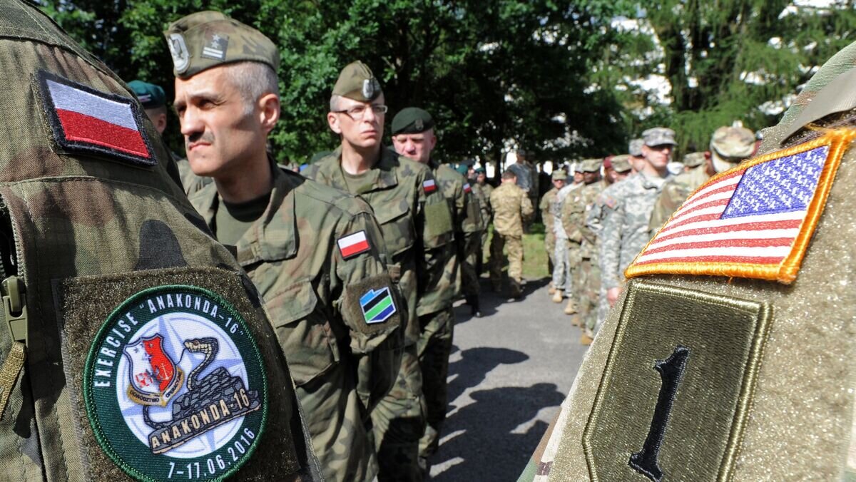   Польские и американские военные во время учений в Польше© AP Photo / Alik Keplicz