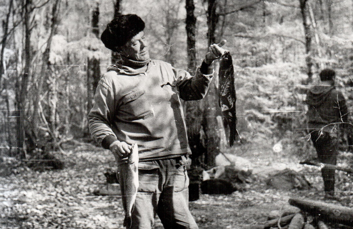 Николай Кузаков с трофеями