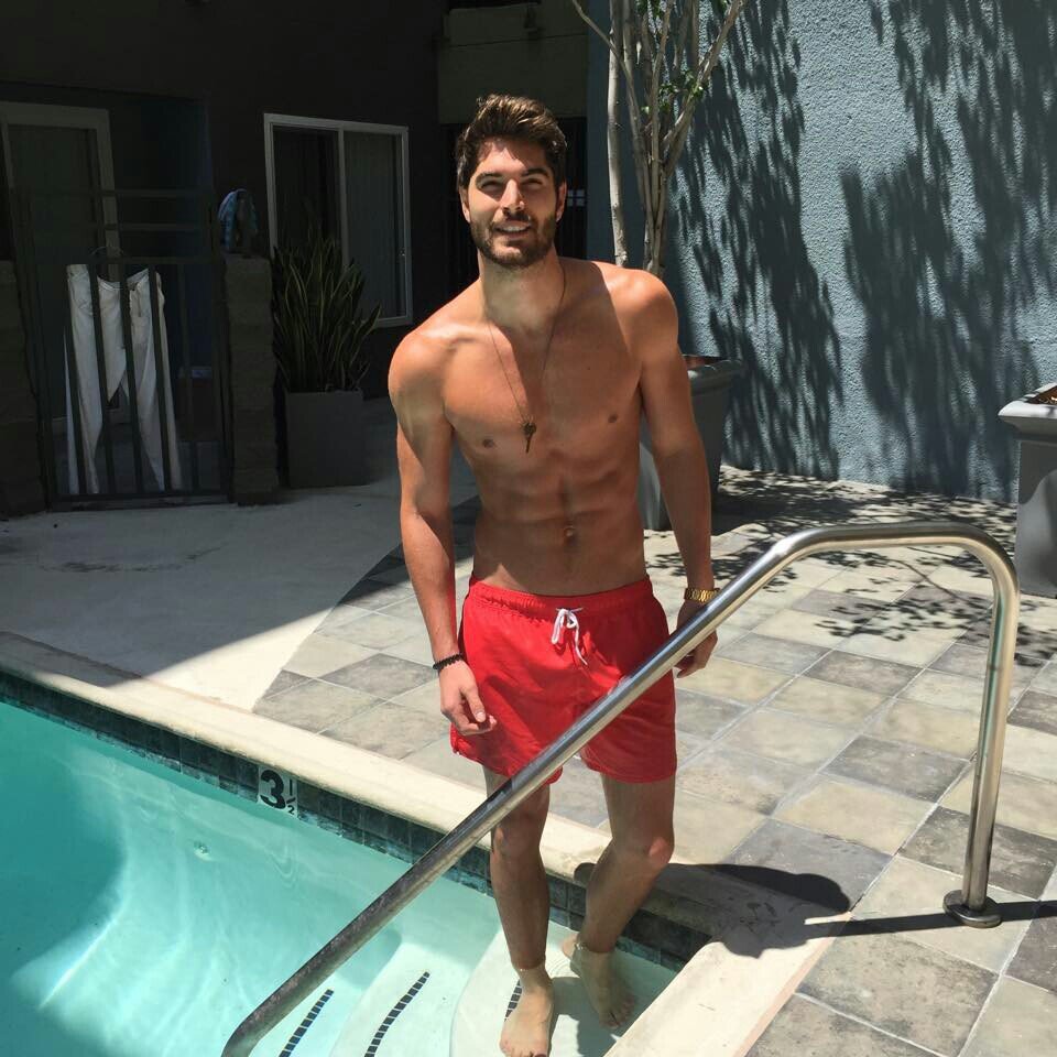 Nick Bateman торс