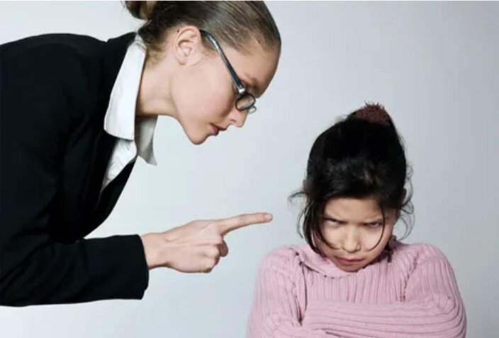 Вот некоторые родители и учителя ругают детей за плохие отметки. Но действительно ли они так важны. 