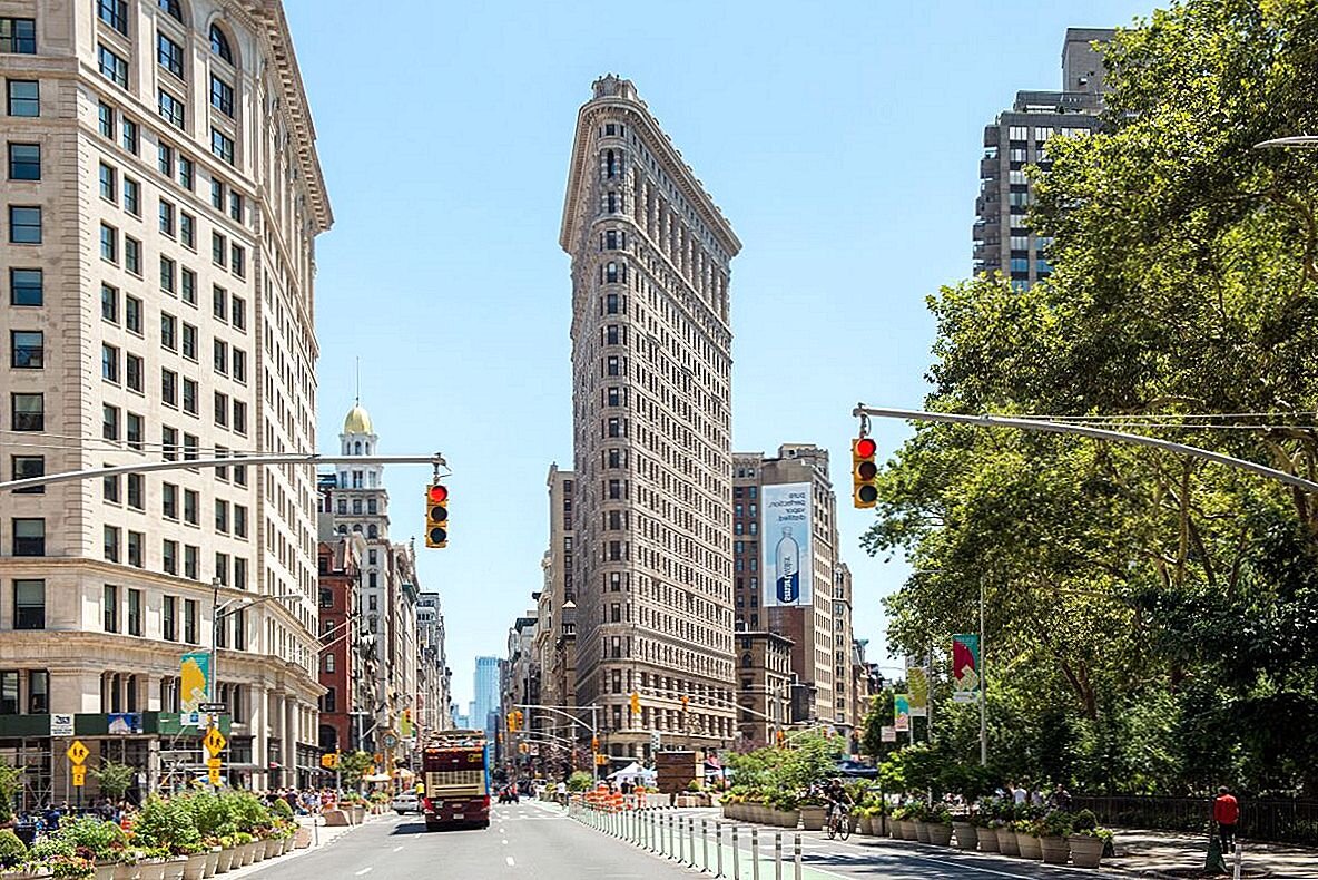 Flatiron building в Нью-Йорке