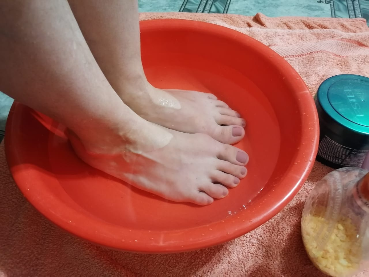 Ванночки для ног с массажем