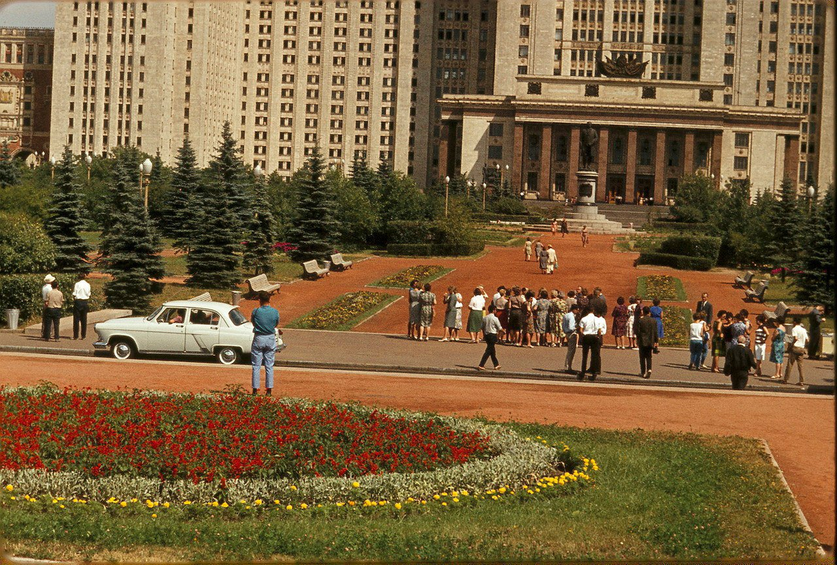 1964 год ссср. Москва 60е. Москва в 80-х парк. Жак Дюпакье фотограф. МГУ СССР 60-Е.