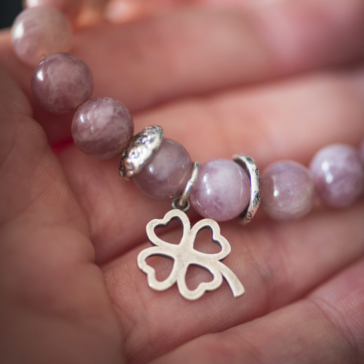 Розовый кварц