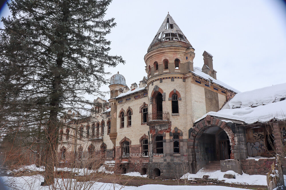 Белогорский усадебный замок