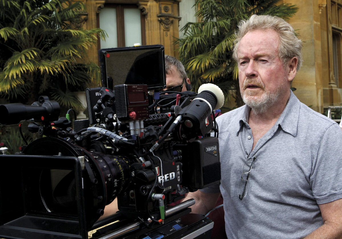 софия коппола на съемочной площадке. кинорежиссер продюсер. бенни сафди американский кинорежиссёр. кинорежиссер продюсер. профессия кинорежиссер.