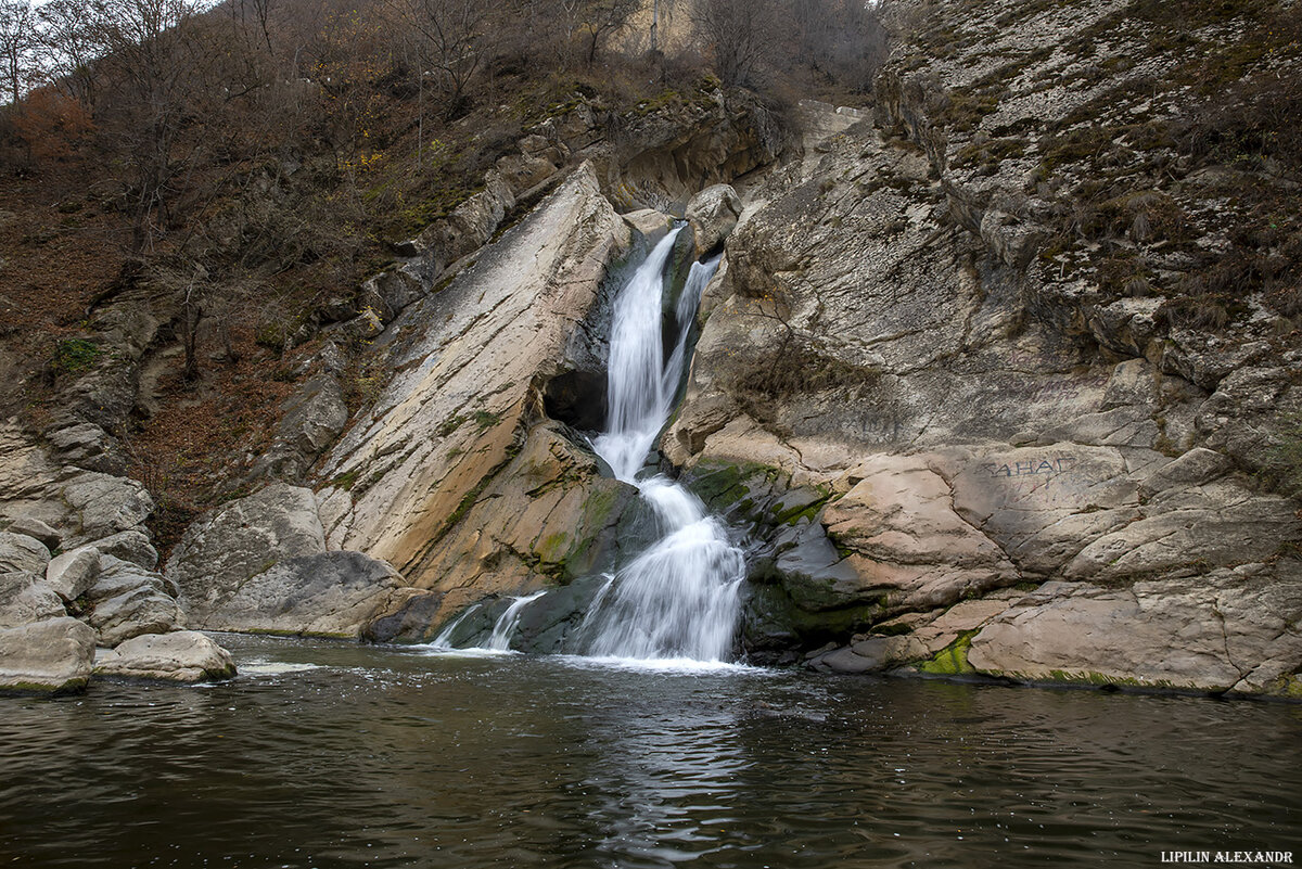 Водопад в дербенте фото