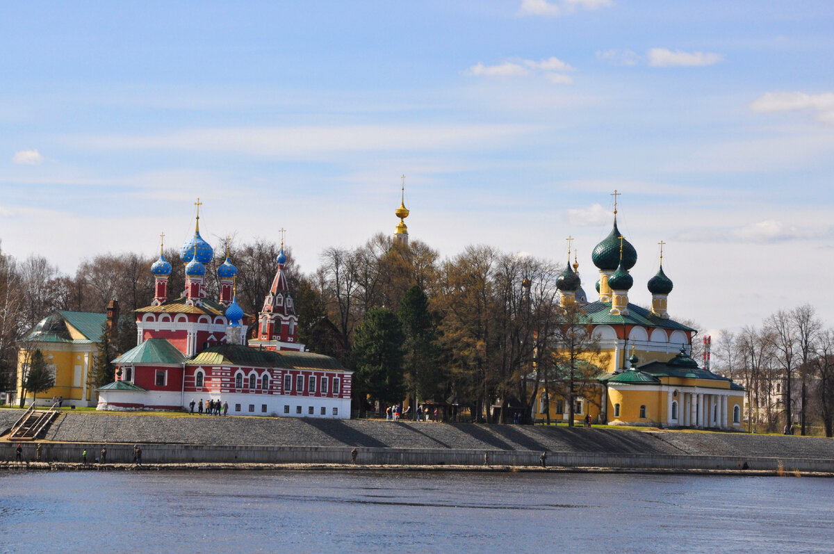 достопримечательности в городе углич