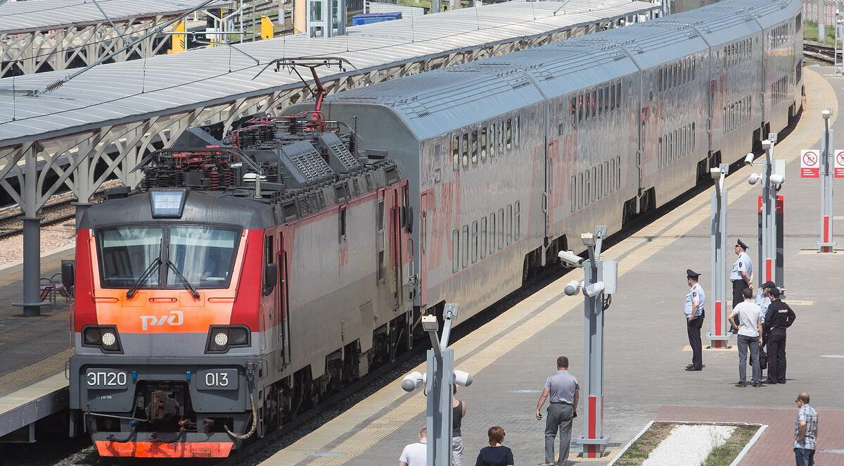 Двухэтажный поезд