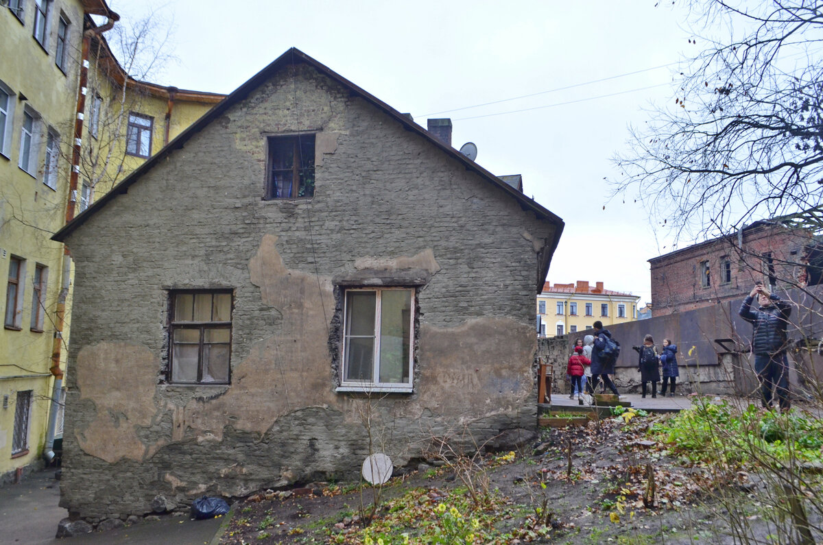 Необычные дома Выборга: старый, плоский, на скале и изъятый государством у  собственника | Путешествия по городам и весям | Дзен